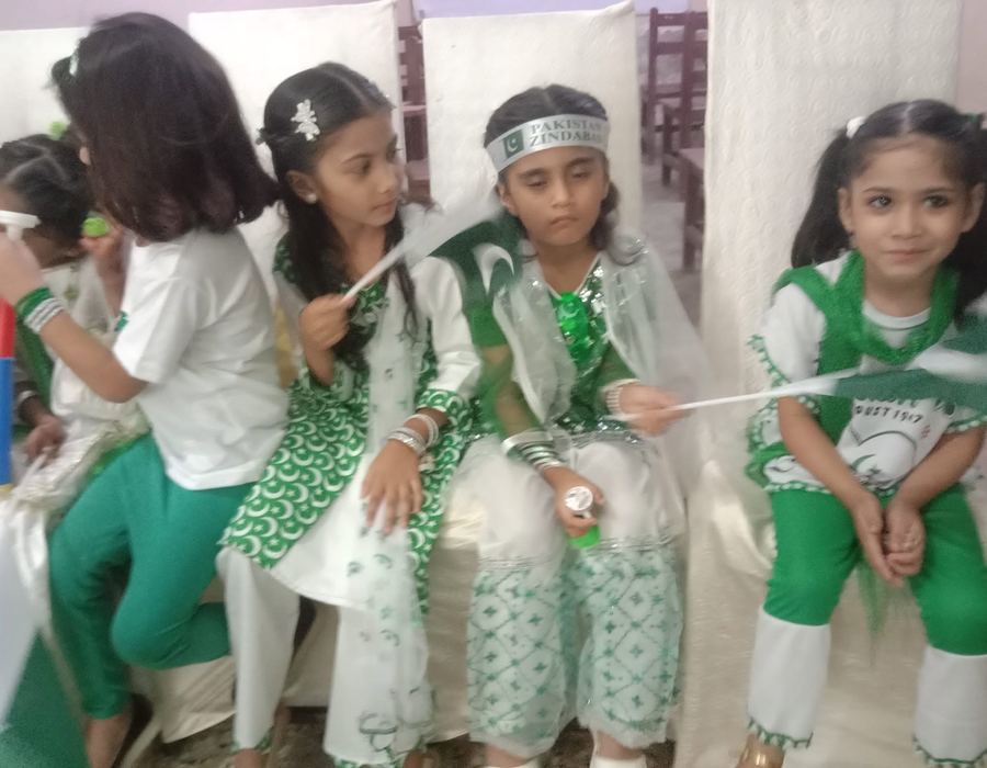 School life at Al-Hamd Progressive School & College